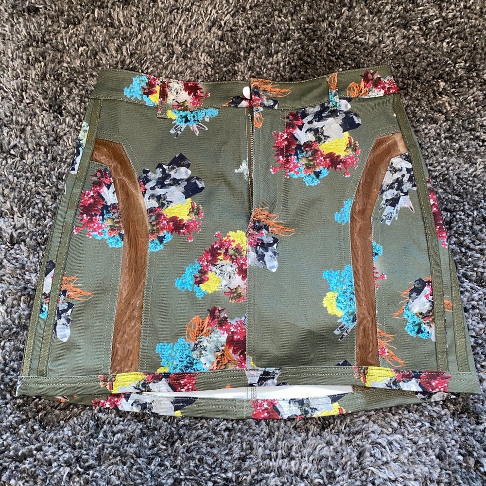 IVY PARK X ADIDAS IVYTOPIA Olive Green Skirt with Floral Print & Mesh Lining
